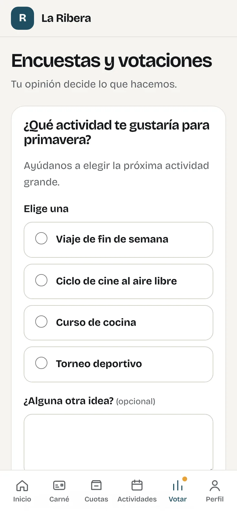 Encuesta para socios con opciones para votar